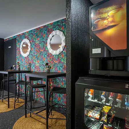 Quick Palace Zenith Hotell 2*