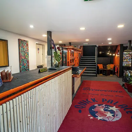 Quick Palace Zenith ホテル ポー