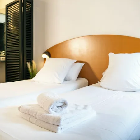 Hotell Quick Palace Zenith Pau