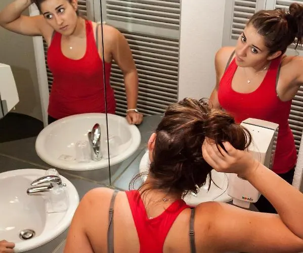 Quick Palace Zenith 酒店 2*